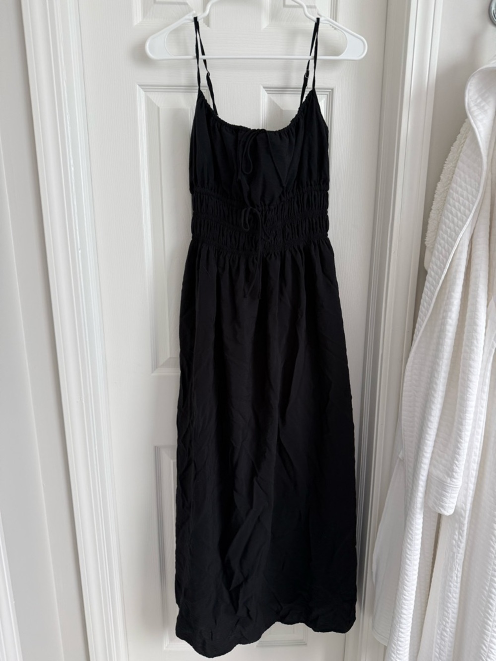 Abercrombie Black Smocked Midi Dress - Womens